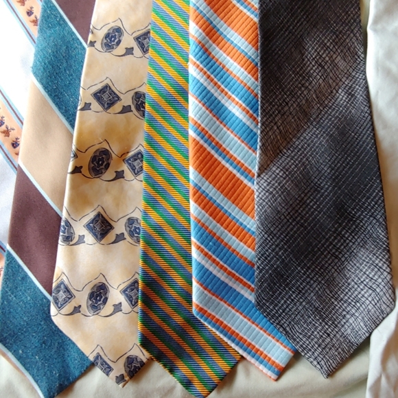 Ties!!! - Picture 3 of 3